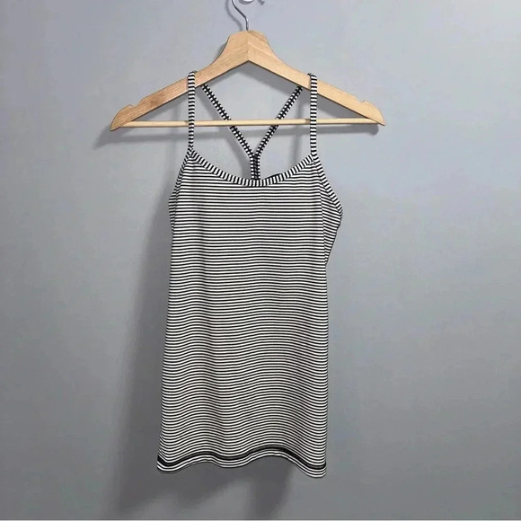 Lululemon Power  Y Tank - Picture 6 of 10